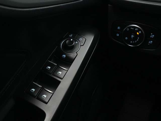 Ford Focus 2022 Benzine