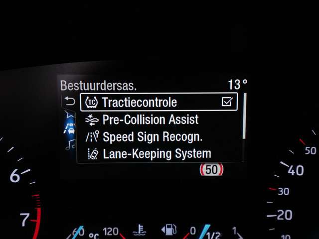 Ford Focus 2022 Benzine