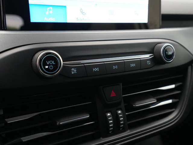Ford Focus 2022 Benzine