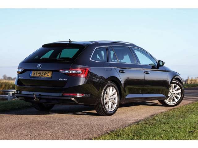 Škoda Superb 2