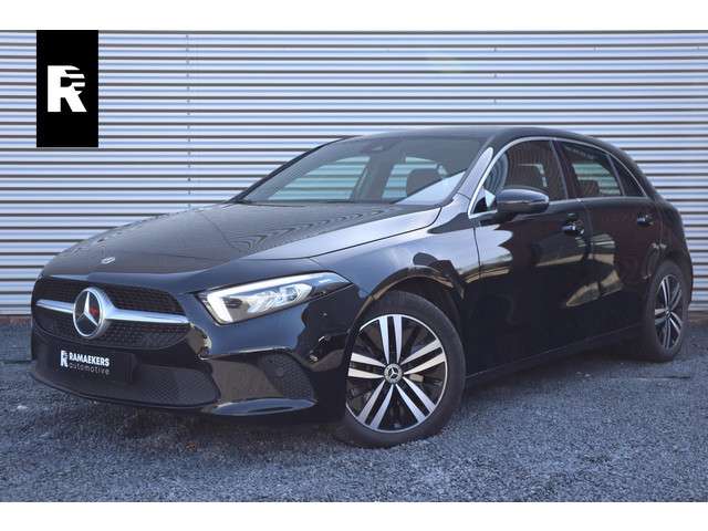 Mercedes-Benz A-Klasse a-klasse 250 e luxury sfeer verlichting / widescreen / camera / carplay / foto 24