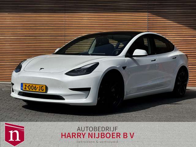 Tesla Model 3 leasen