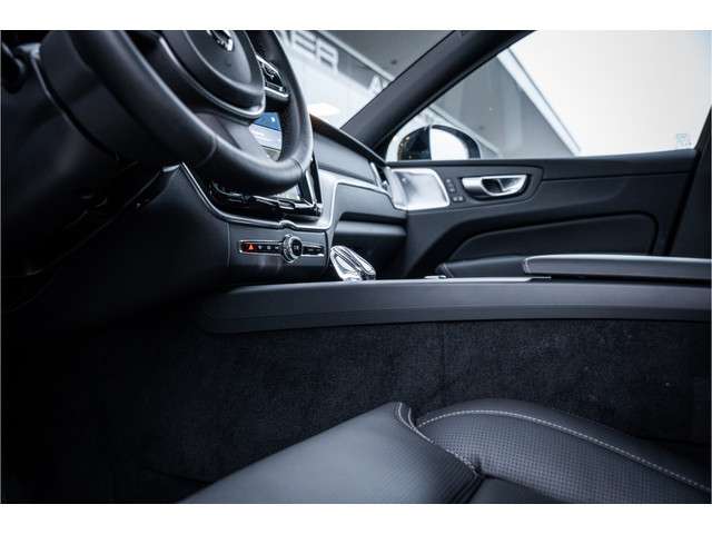Volvo XC60 2024 Hybride