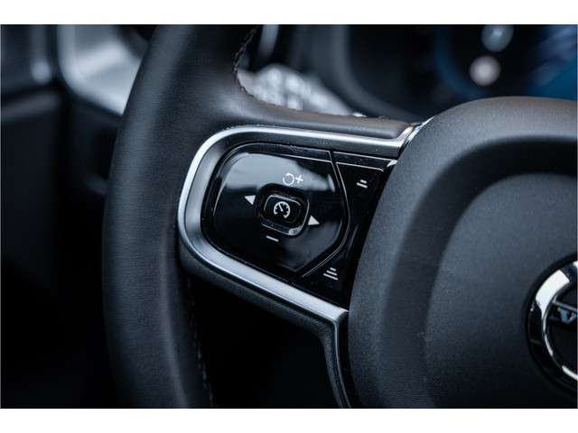 Volvo XC60 2024 Hybride