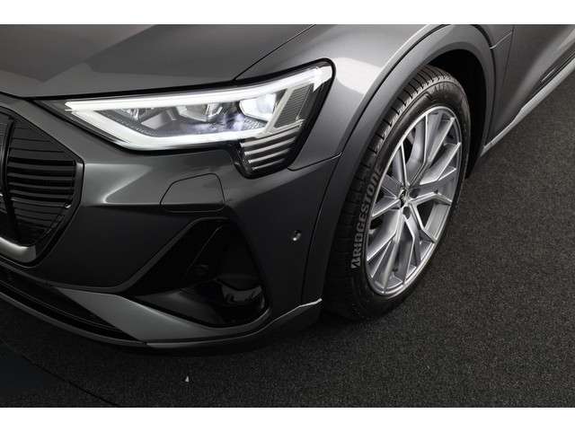 Audi e-tron 2022 Electrisch
