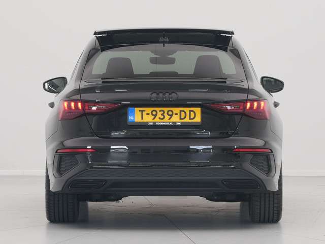 Audi A3 2023 Benzine