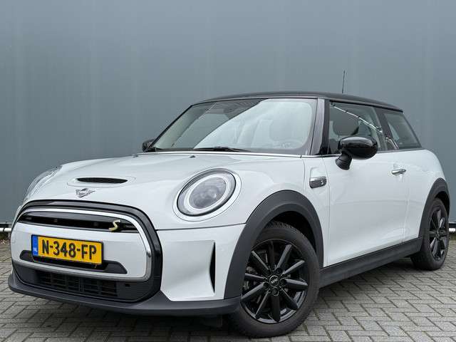 MINI Mini electric bwj 2021 classic 33 kwh virtual cockpit / clima / navi / cruise / bluetooth / lmv 16 inch / multifunct. stuur foto 8