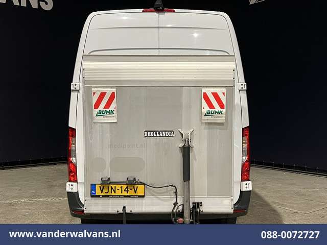 Mercedes-Benz Sprinter 2