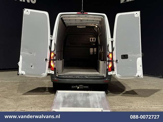 Mercedes-Benz Sprinter 3