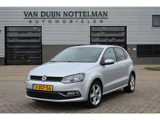 Volkswagen Polo 2015 Benzine