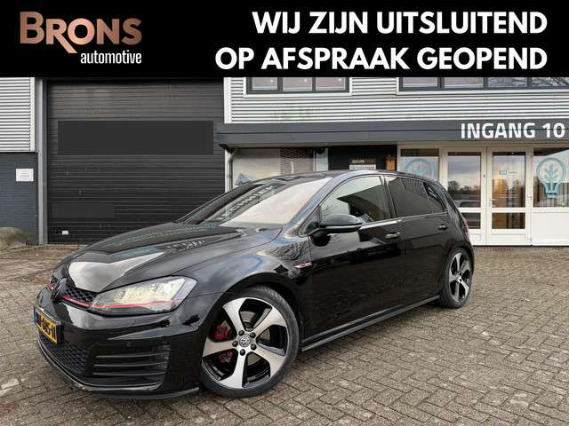 Volkswagen Golf 2015 Benzine