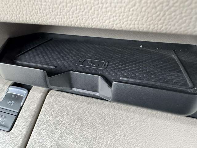 Volkswagen Transporter 2022 Benzine