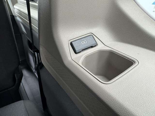 Volkswagen Transporter 2022 Benzine