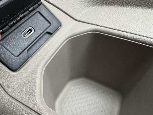 Volkswagen Transporter 2022 Benzine