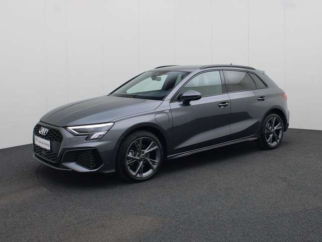 Audi A3 sportback 40 tfsie 150kw/204pk s line · drive select · leder/stof · trekhaak · garantie tot juni 2026 of 100000km foto 10