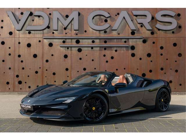 Ferrari SF90 Spider 4.0 V8 | CARBON (12x) | CarPlay | Lift | AFS | Two-Tone | NOVITEC WARRANTY2028