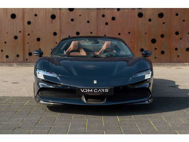 Ferrari SF90 Spider 2