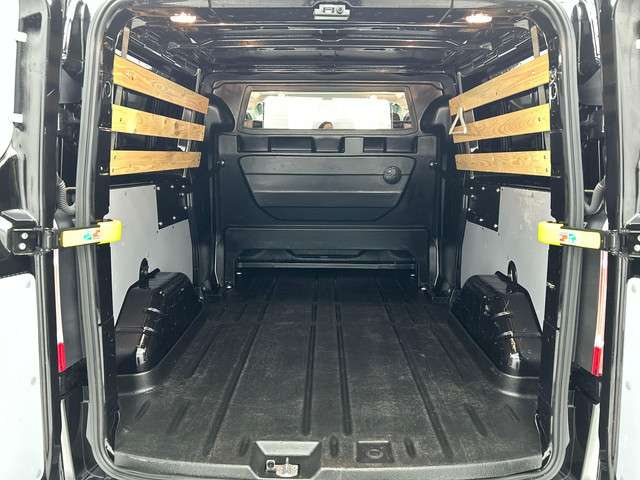 Ford Transit Custom 3