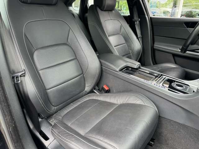 Jaguar XF 2019 Benzine