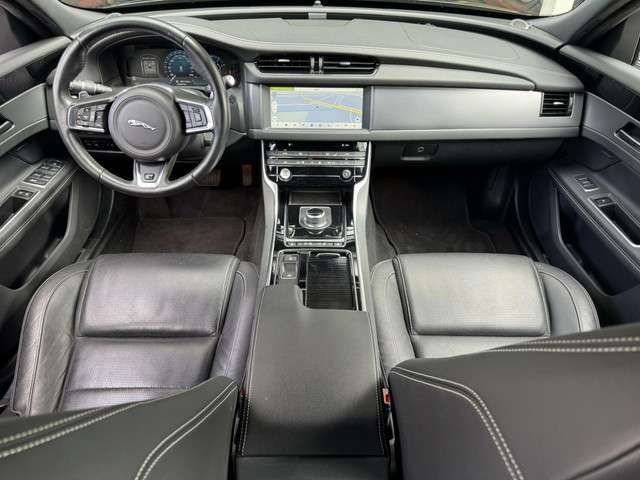 Jaguar XF 2019 Benzine
