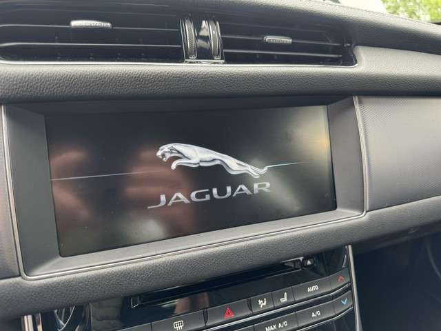 Jaguar XF 2019 Benzine
