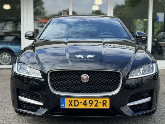 Jaguar XF 2019 Benzine