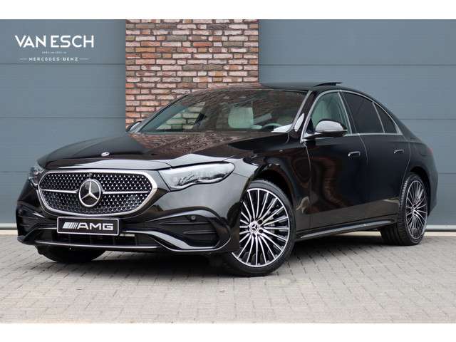 Mercedes-Benz E-klasse 300 e 4MATIC Premium+ AMG Line | Hyperscreen | Distronic+ | Burmester 4D | Massage | Stoelventilatie | Digital Light | Vlakkenverwarming | Trekhaak | Keyless Go | Leder | HUD |