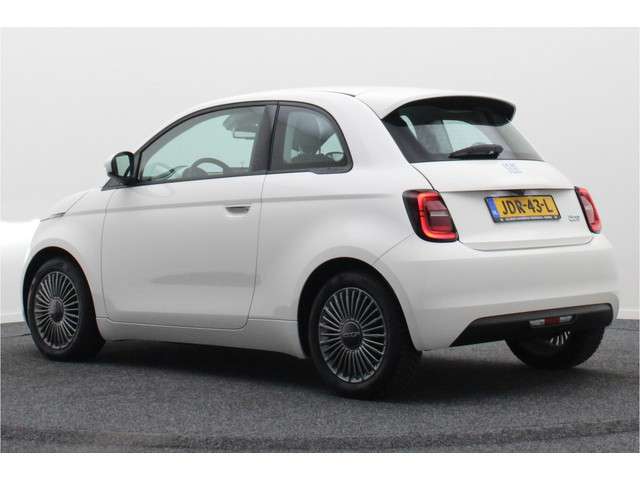 Fiat 500e 3