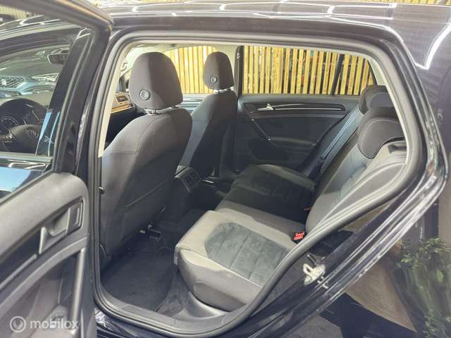 Volkswagen Golf 2018 Benzine