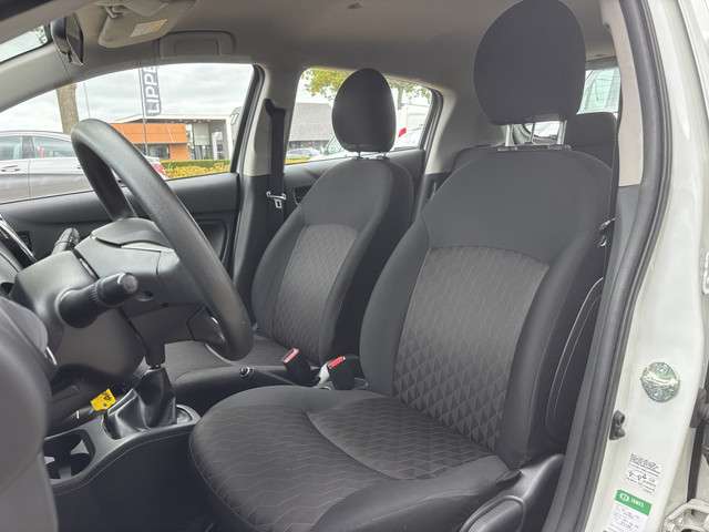 Mitsubishi Space Star 2