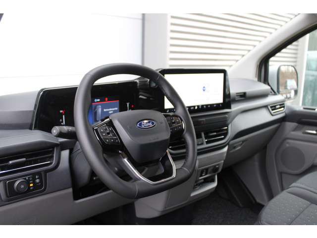 Ford Transit Custom 2