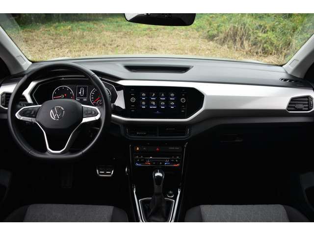 Volkswagen T-Cross 2