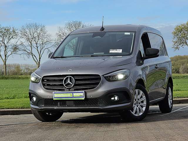 Mercedes-Benz Citan 2023 Benzine
