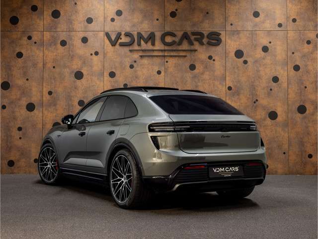 Porsche Macan 3
