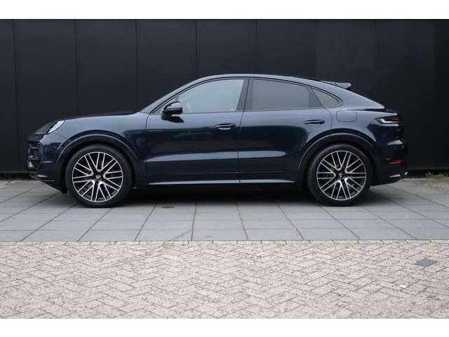 Porsche Cayenne 2