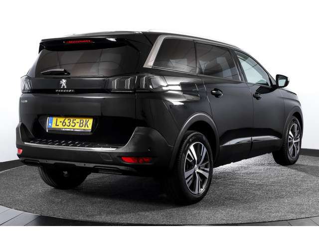 Peugeot 5008 2