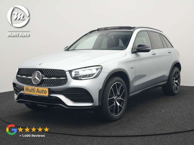 Mercedes-Benz GLC-klasse 300e 4MATIC AMG Plug In Hybrid 320pk Dealer O.H PHEV | Panodak | Adaptive Cruise | Burmester Audio | Camera | 20"L.M | Lederen Sportstoelen Verwarmd | Apple Carplay | Blis | Sfeerverlichting | Navigatie | DAB |
