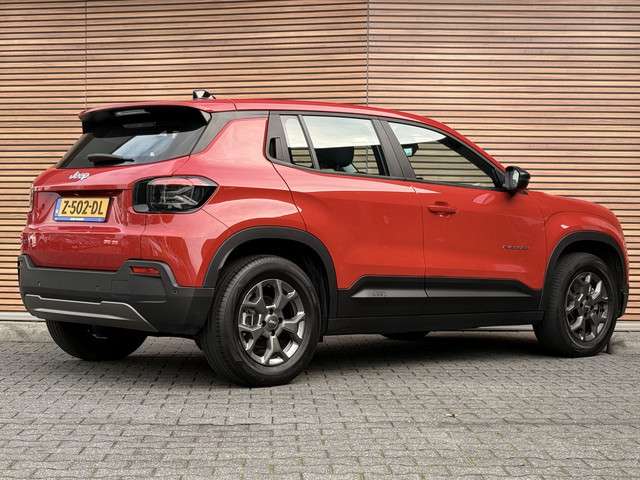 Jeep Avenger 3