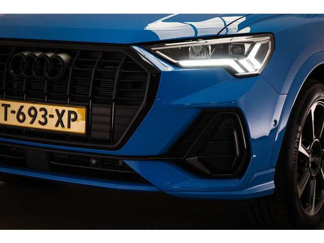 Audi Q3 2023 Benzine