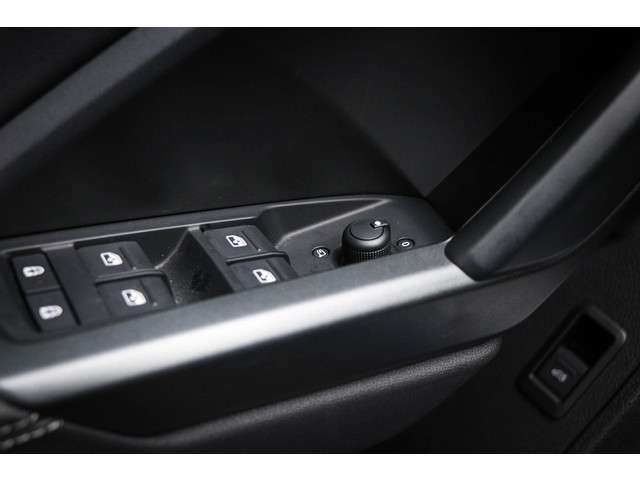 Audi Q3 2023 Benzine