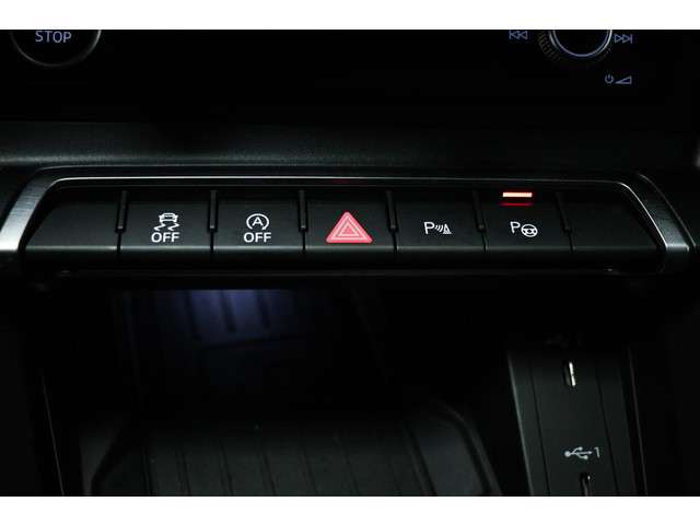 Audi Q3 2023 Benzine