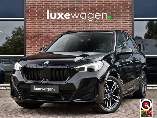 BMW X1 xDrive25e M-Sport Pano ACC 360 HUD 19inch Adp-onderstel BTW-auto