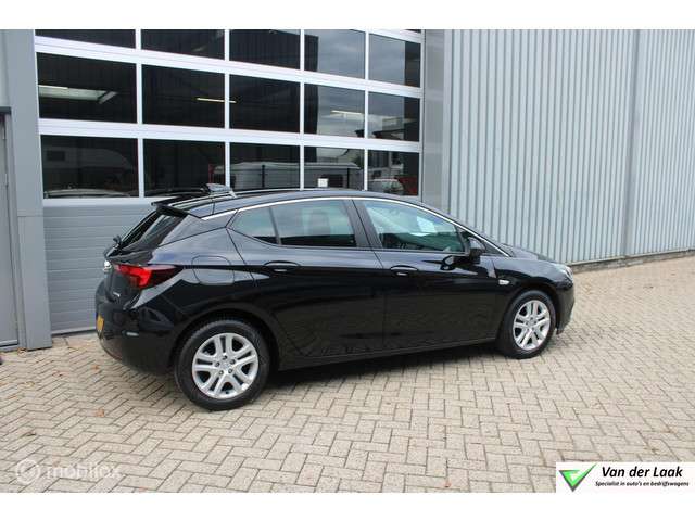 Opel Astra 2