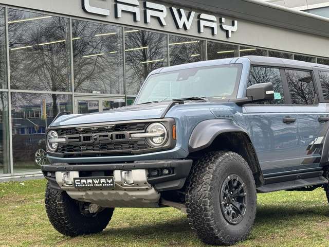 Ford Bronco 2