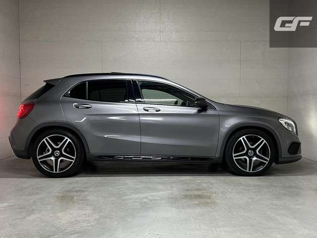 Mercedes-Benz GLA 3