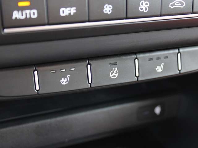 Kia Ceed 2024 Benzine