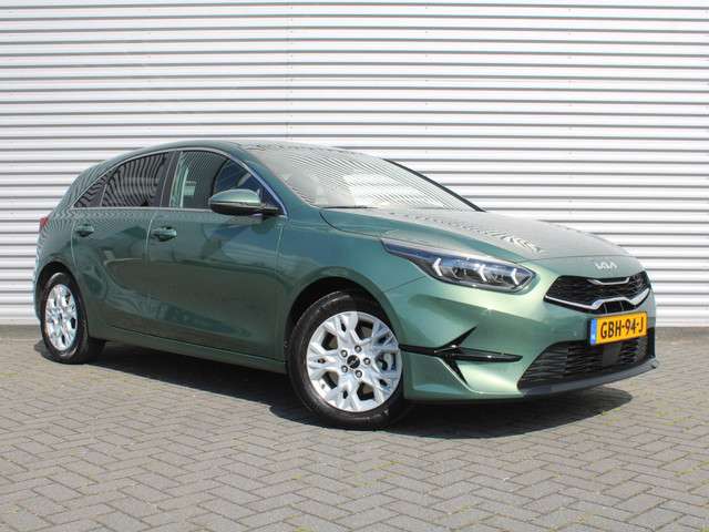 Kia Ceed 2024 Benzine