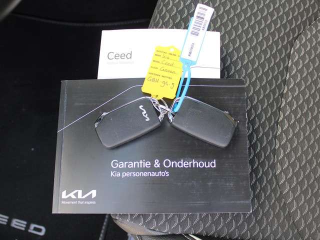 Kia Ceed 2024 Benzine