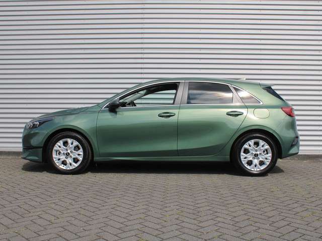 Kia Ceed 2024 Benzine
