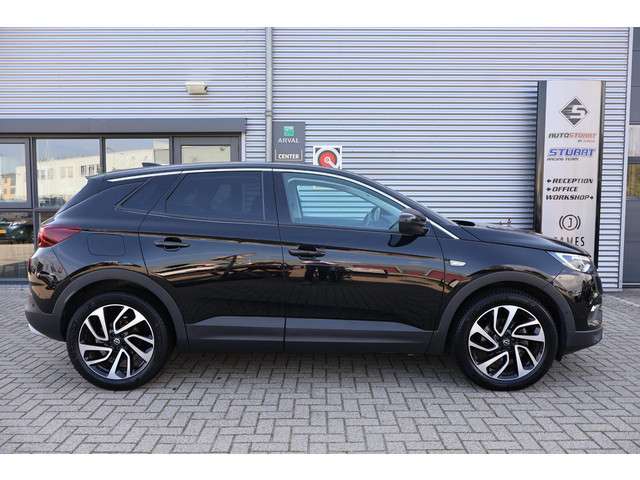 Opel Grandland X 2